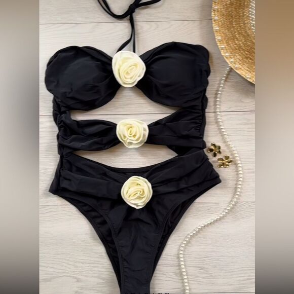 BEAUDRM Women's Halter Neck 3D Flower Decoration Sexy One-Piece Cut Out Swimsuit - Picture 3 of 7